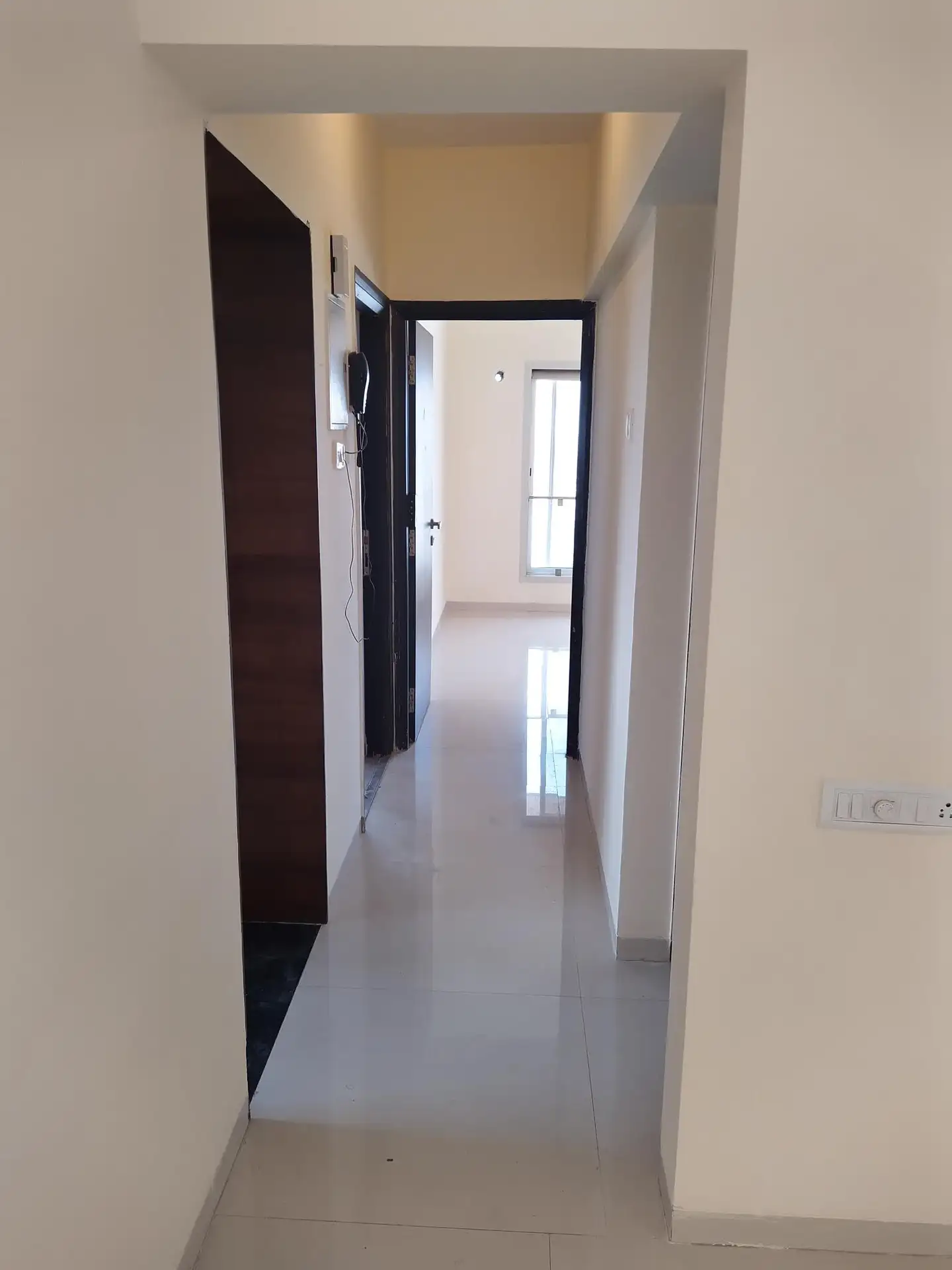 2 BHK Flat for Rent in romeil diva , Malad West